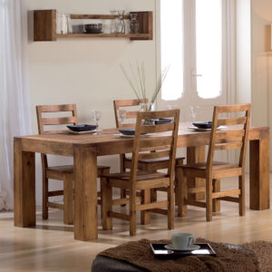 mesa de comedor y sillas de madera